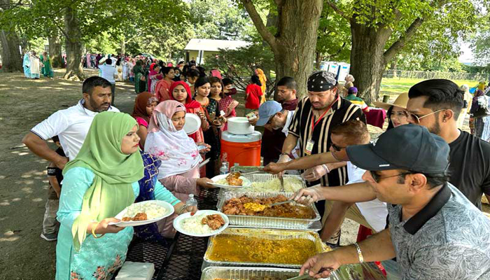 Imported from WordPress: dinapur-picnic-04.jpg