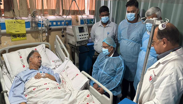 হাসপাতালে  ভর্তি বিদ্যুৎমন্ত্রী,  দেখতে গেলেন রাষ্ট্রপতি