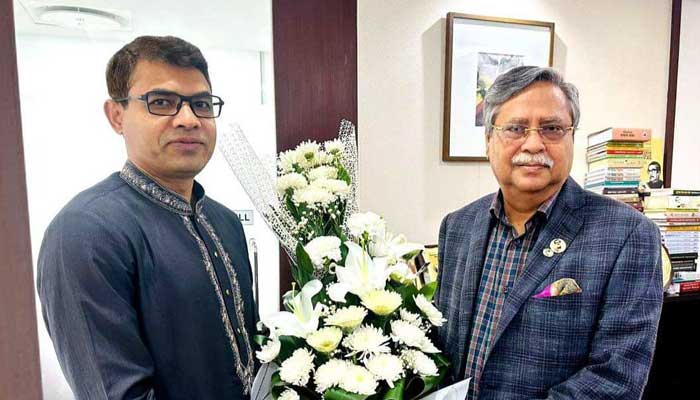 রাষ্ট্রপতির সাথে ওলিলা গ্রুপের ব্যবস্থাপনা পরিচালকের সৌজন্য সাক্ষাৎ