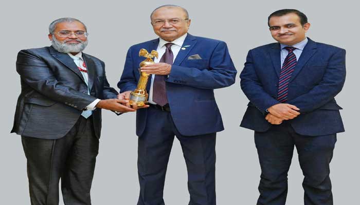 স্ট্যাান্ডার্ড ব্যাংকের এশিয়া সাসটেইনেবিলিটি রিপোর্টিং-এ স্বর্ণপদক অর্জন